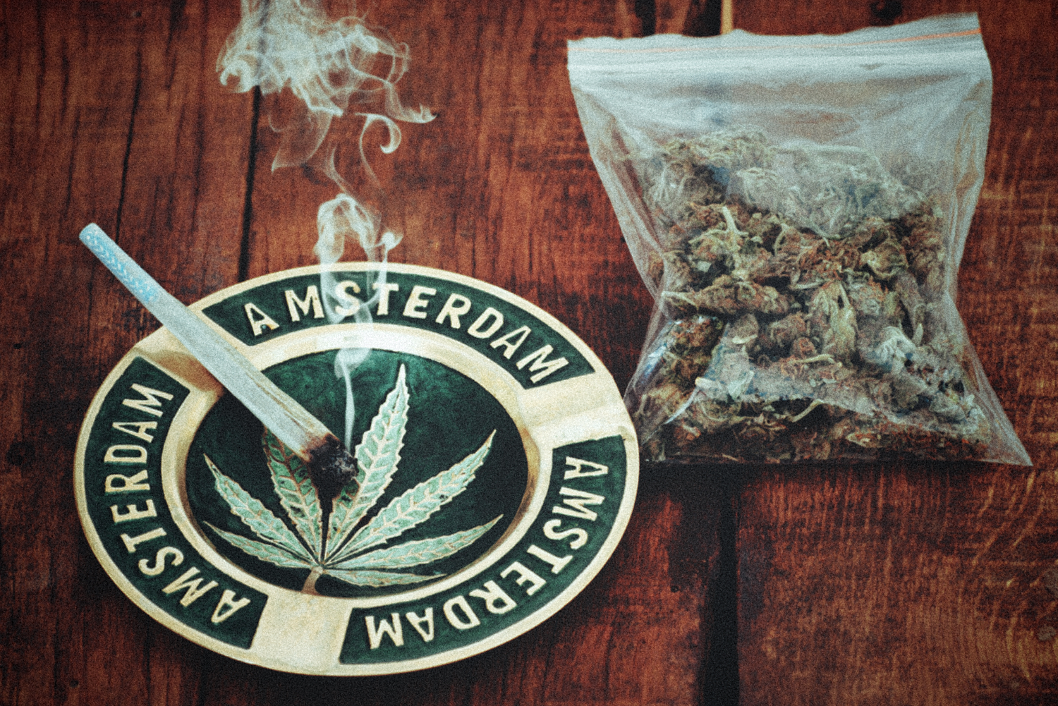 Amsterdam attempts to ban weed for tourists