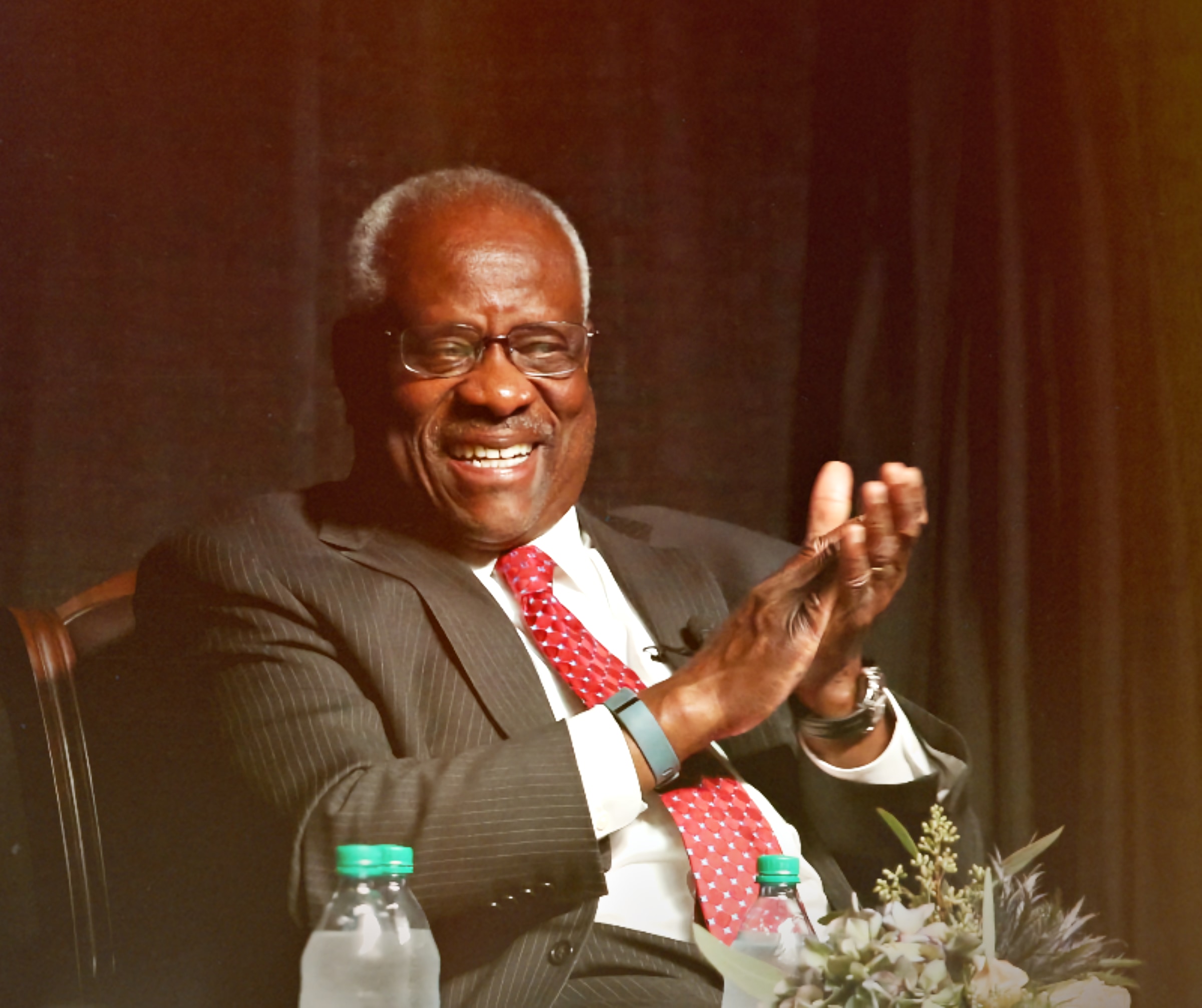 Clarence Thomas calls Federal marijuana prohibition Unnecessary
